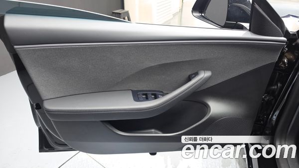 Tesla Model 3 2026, фото 14