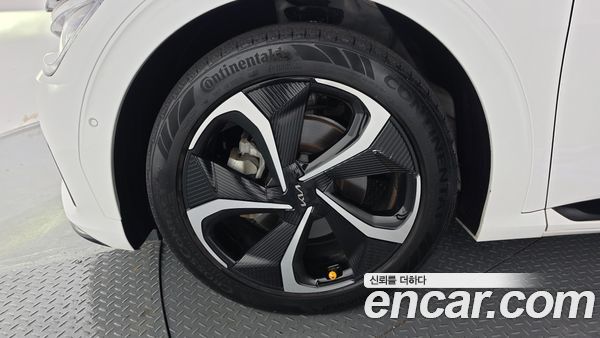Kia EV6 2022, фото 4