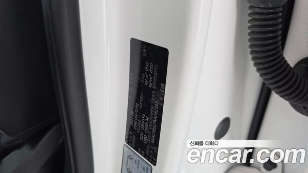 Kia EV6 2022, фото 25