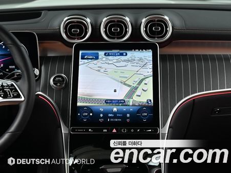 Mercedes-Benz GLC 2025, фото 14