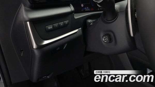 Lexus RZ 2023, фото 20