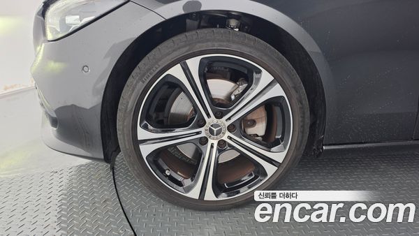 Mercedes-Benz C-Class 2023, фото 5