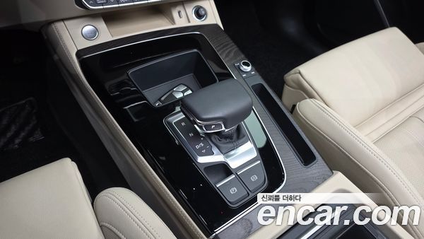Audi Q5 2023, фото 12