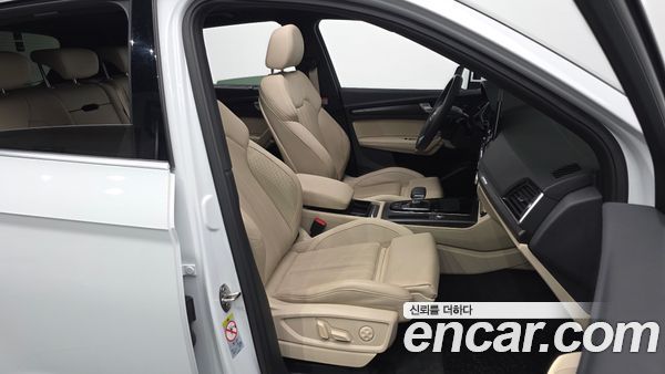 Audi Q5 2023, фото 16
