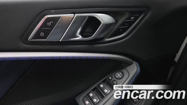 BMW 1 Series 2020, фото 26