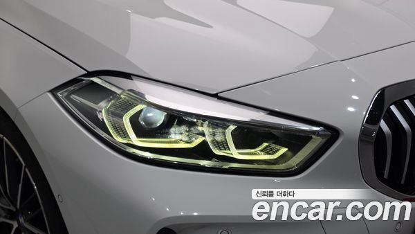 BMW 1 Series 2020, фото 8