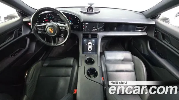 Porsche Taycan 2021, фото 7