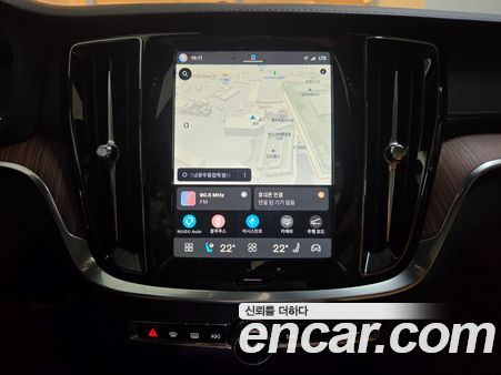 Volvo V60 2025, фото 14