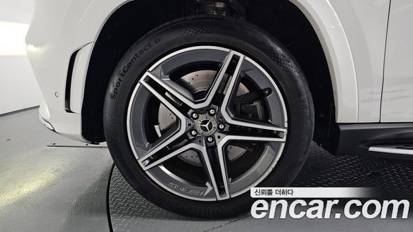 Mercedes-Benz GLS 2022, фото 4
