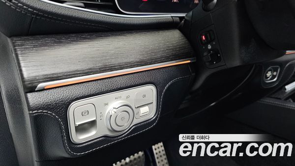 Mercedes-Benz GLS 2022, фото 19