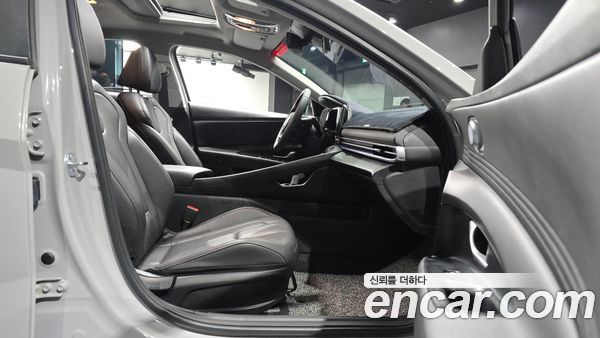 Hyundai Elantra 2026, фото 15