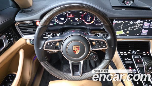Porsche Panamera 2020, фото 20