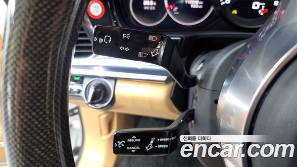 Porsche Panamera 2020, фото 26
