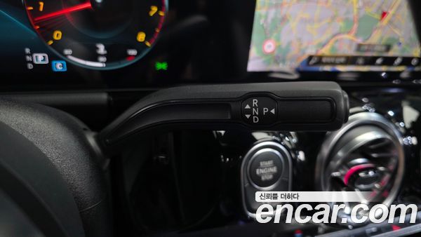 Mercedes-Benz GLA 2023, фото 12