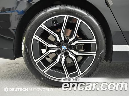 BMW 7 Series 2023, фото 5