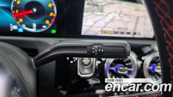 Mercedes-Benz CLA 2023, фото 12