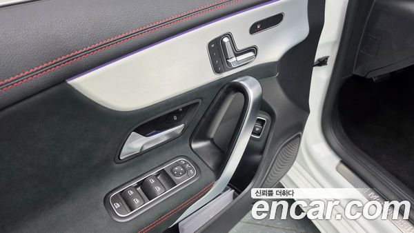 Mercedes-Benz CLA 2023, фото 26