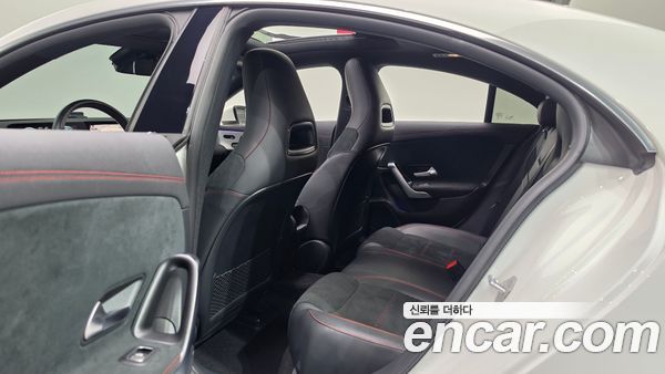 Mercedes-Benz CLA 2023, фото 16