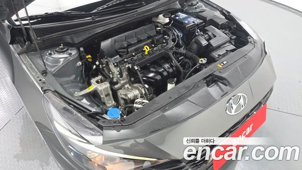 Hyundai Elantra 2022, фото 6