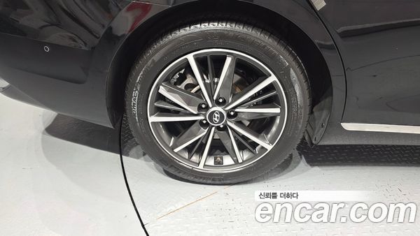 Hyundai Grandeur 2022, фото 4