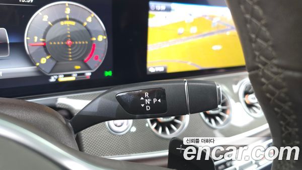 Mercedes-Benz CLS 2020, фото 12