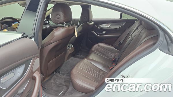 Mercedes-Benz CLS 2020, фото 17