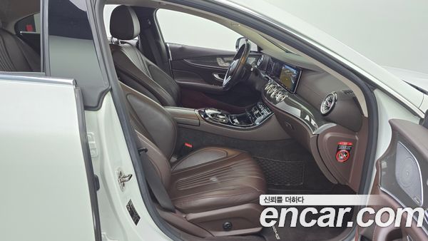 Mercedes-Benz CLS 2020, фото 16