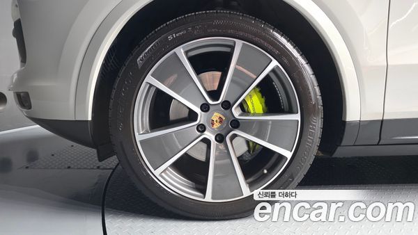 Porsche Cayenne 2021, фото 5