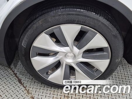 Tesla Model Y 2021, фото 20