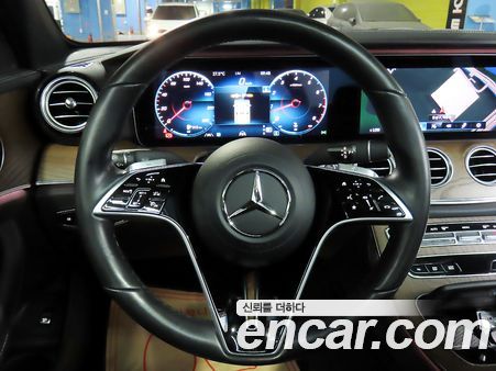 Mercedes-Benz E-Class 2021, фото 14