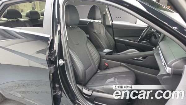 Hyundai Elantra 2021, фото 16
