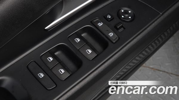 Hyundai Elantra 2021, фото 29