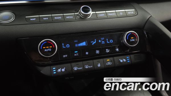 Hyundai Elantra 2021, фото 32