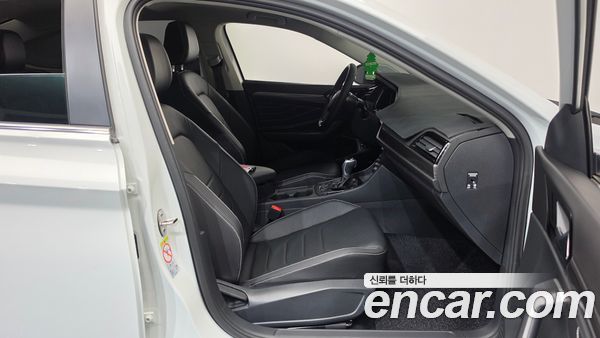 Volkswagen Jetta 2024, фото 16