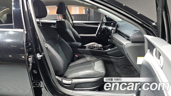 Kia K5 2025, фото 12