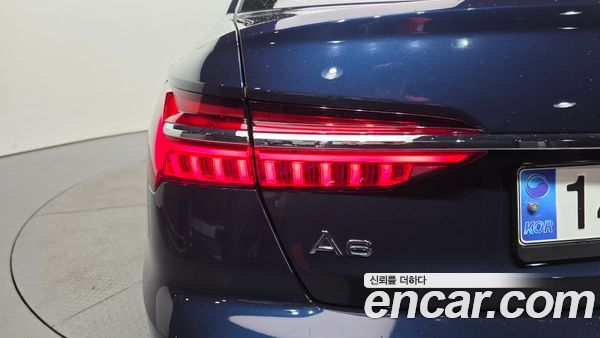 Audi A6 2021, фото 9