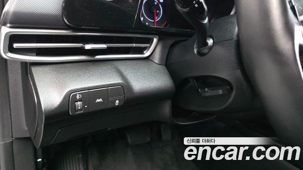 Hyundai Elantra 2023, фото 31