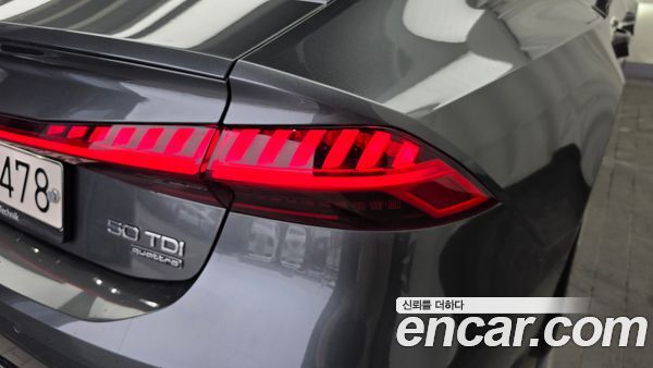 Audi A7 2020, фото 9