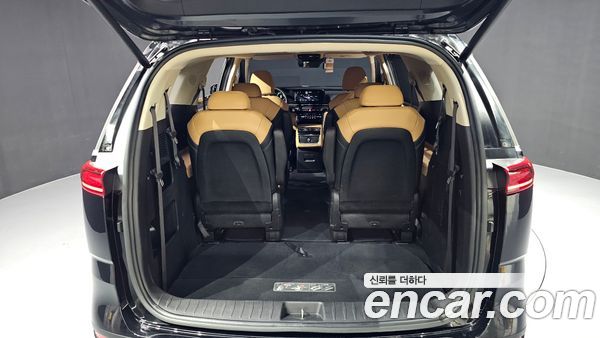 Kia Carnival 2021, фото 20