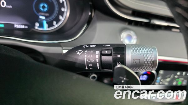 Genesis GV70 2023, фото 28