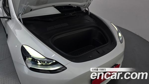 Tesla Model Y 2021, фото 6