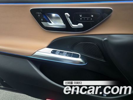 Mercedes-Benz E-Class 2024, фото 13
