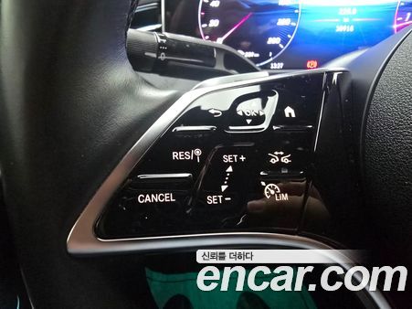 Mercedes-Benz E-Class 2024, фото 14
