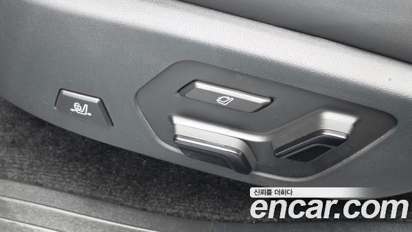 Hyundai Santa Fe 2025, фото 32