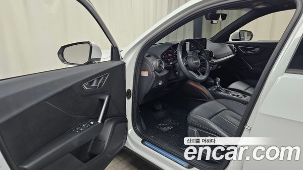 Audi Q2 2020, фото 12