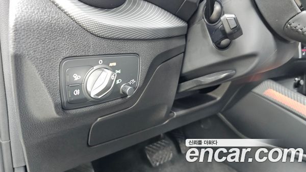 Audi Q2 2020, фото 25