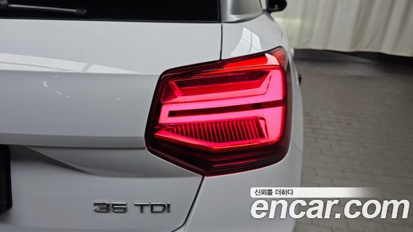Audi Q2 2020, фото 8