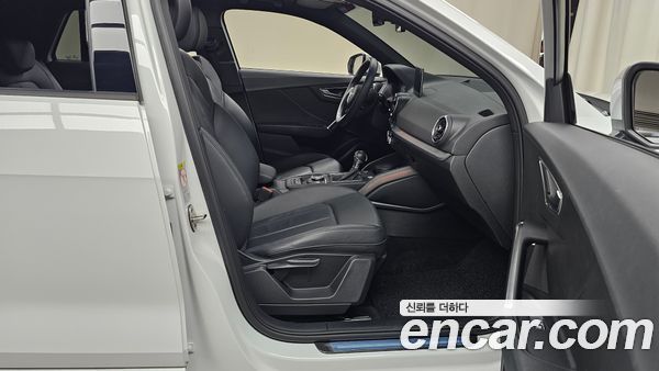 Audi Q2 2020, фото 15