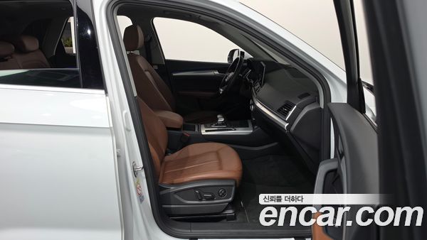 Audi Q5 2022, фото 16