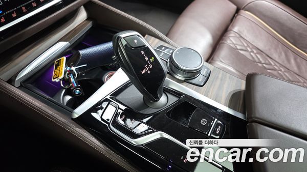 BMW 5 Series 2021, фото 12